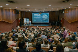 Presentación del libro Sapos de otro Pozo en la Biblioteca Nacinal Mariano Moreno